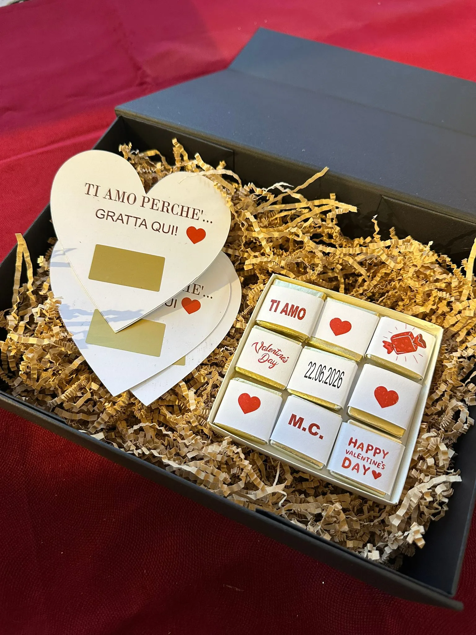 Box San Valentino Personalizzata con Gratta e Vinci e Cioccolatini